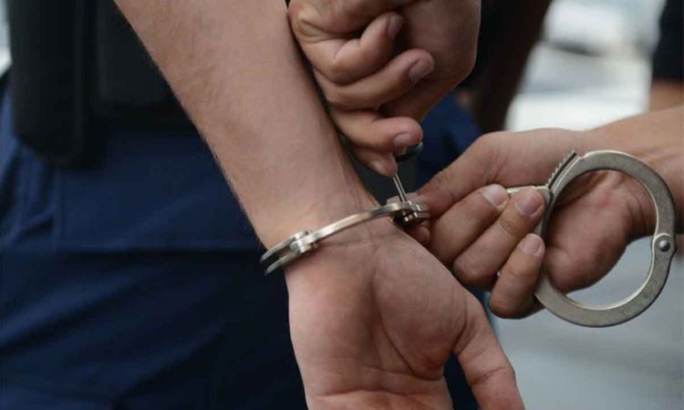 Dubai Employee Steals Dh80,000 Gold: Swift Police Action Recovers Loot