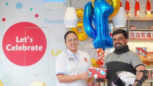 UAE Bakery to Brighten Delivery Riders’ Birthdays with Heartfelt Gifts