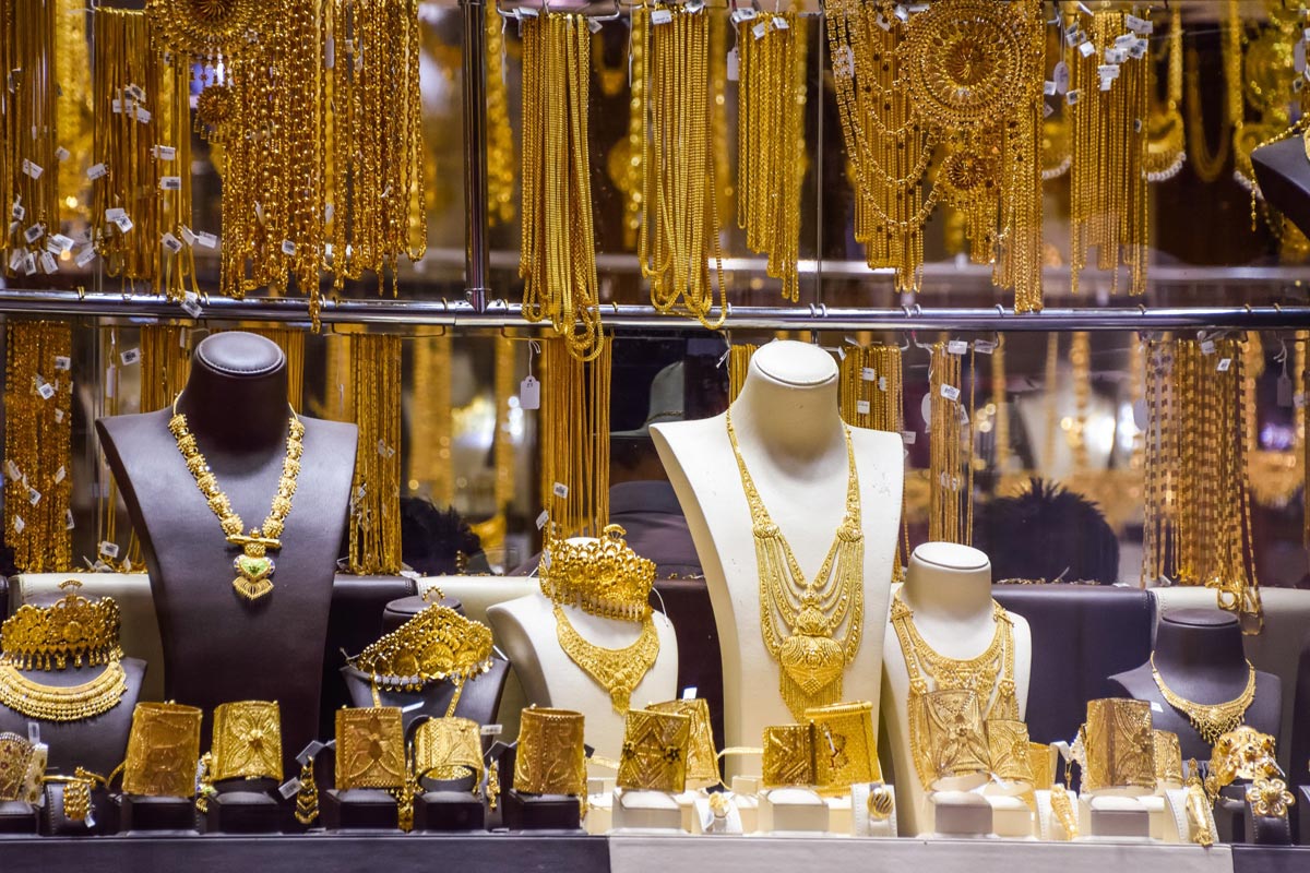 Gold Prices Shine in UAE, Reach One-Month High